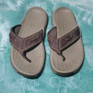 Sperry Topsiders Flip Flops